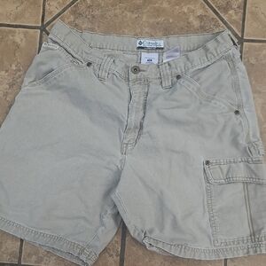 Columbia Gray Cargo Shorts with Relaxed Fit